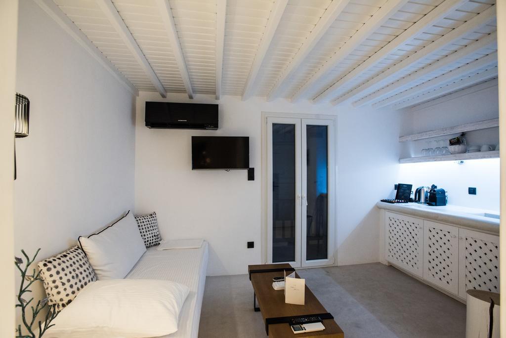 Cloe Mykonos High * Mykonos Town